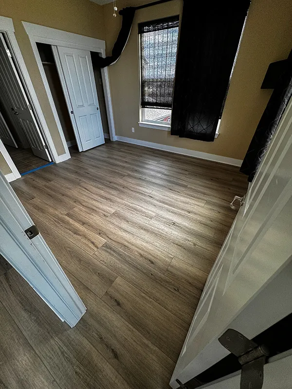 Laminate Flooring Installation